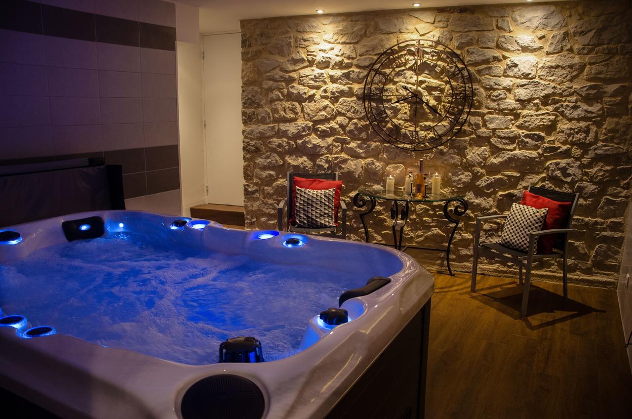 Logis Hotel Aux Berges De L'Aveyron Onet-le-Château Dış mekan fotoğraf